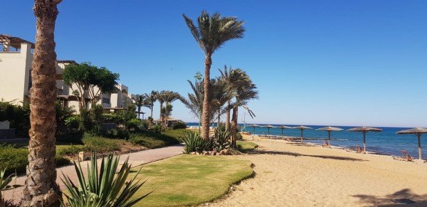 Charming Upper Chalet 120 M2 For Sale At Laguna Bay Ein Sokhna