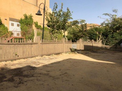 Beautiful 4-Bedroom Villa for Sale in Moon Valley